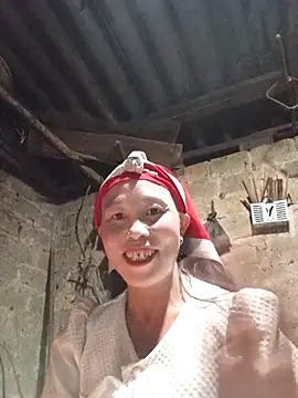 me-cute online show from 10/29/25, 11:20