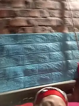 me-cute online show from 12/15/25, 10:37