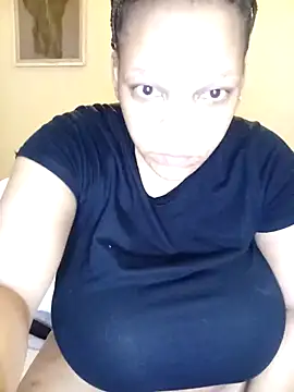 HappygalTheQueen online show from 05/07/26, 11:30