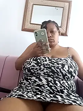 HappygalTheQueen online show from 04/21/26, 07:59