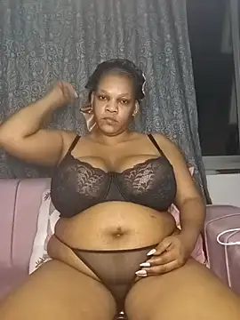 HappygalTheQueen online show from 05/26/26, 07:56