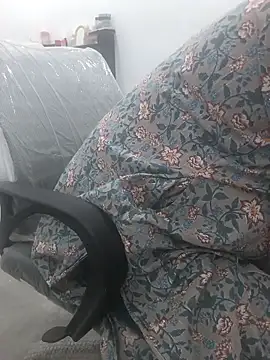 payal 261072  online show from 02/21/26, 04:14