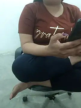 payal 261072  online show from 03/07/26, 03:57