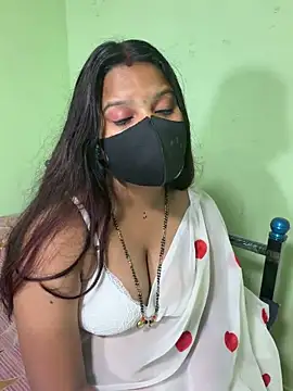 Shneeha le online show from 02/11/26, 04:51