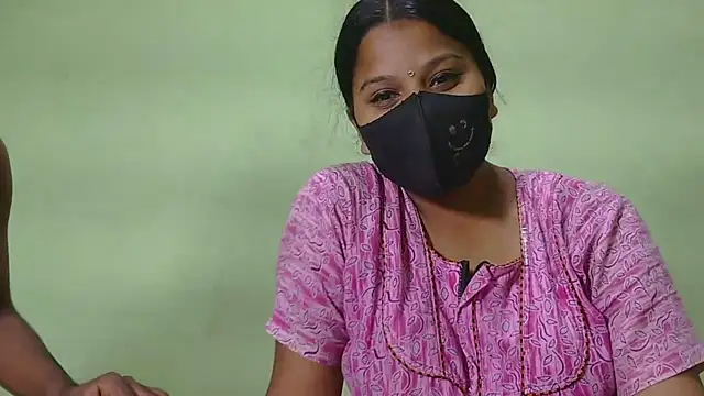 Shneeha le online show from 11/06/25, 10:30