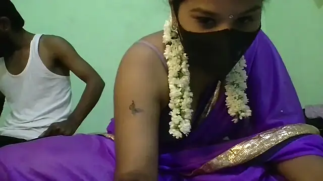 Shneeha le online show from 10/07/25, 02:18