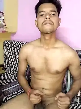 fcukboiiiii69 online show from 12/17/25, 05:40