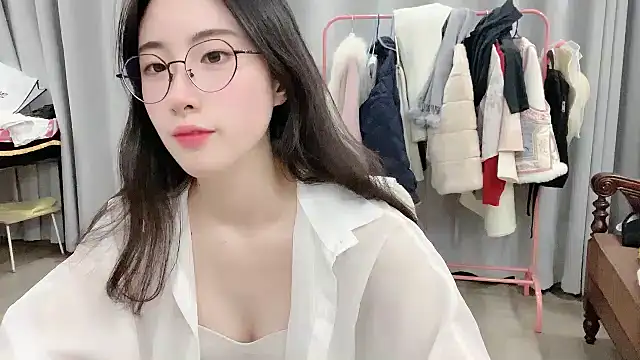 Freya7777 online show from 12/16/25, 02:21