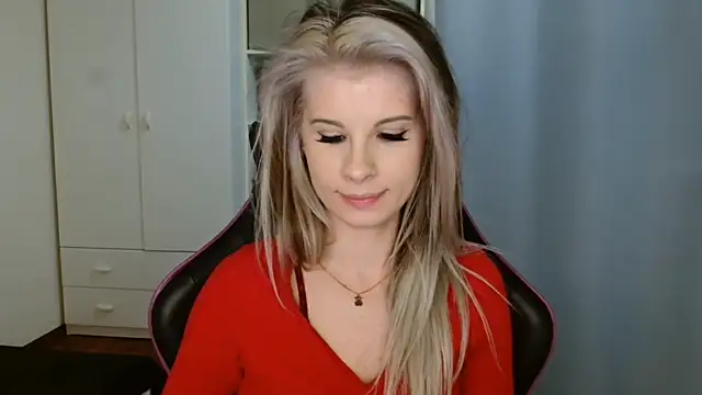 KristineGlow online show from 03/22/26, 07:15