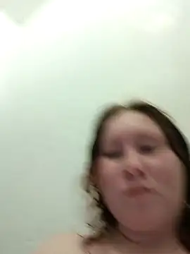 MiaKissy online show from 11/21/25, 01:37