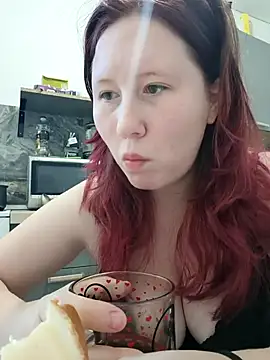 MiaKissy online show from 10/02/25, 06:17