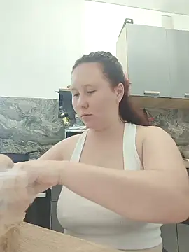 MiaKissy online show from 10/09/25, 11:00