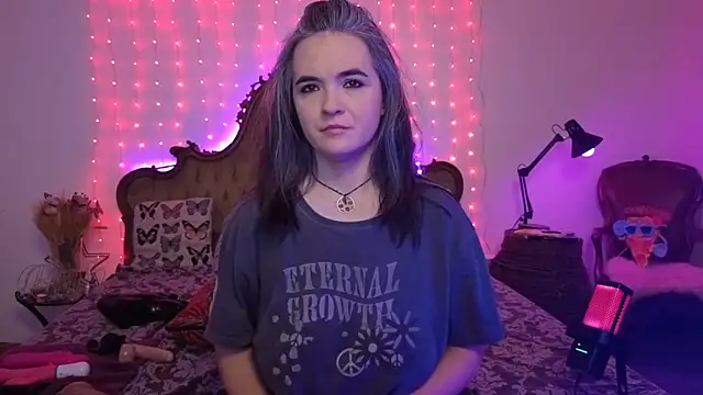 SilkenSin online show from 04/12/26, 09:23