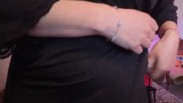 SilkenSin online show from 04/14/26, 06:40