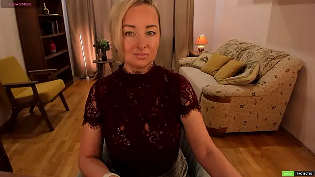 sexmom8 online show from 03/11/26, 10:31