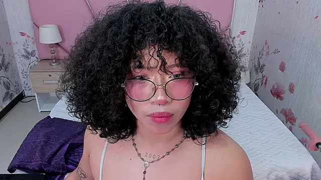 SafiroAgataaa online show from 09/24/25, 07:09