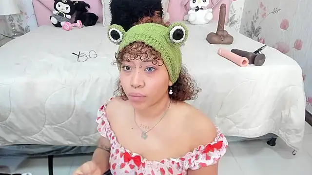 SafiroAgataaa online show from 02/22/26, 03:09