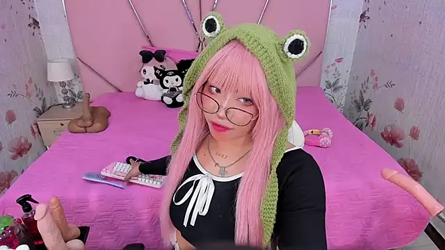 SafiroAgataaa online show from 12/22/25, 09:26