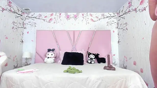 SafiroAgataaa online show from 03/28/26, 02:45