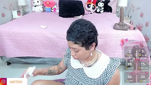 Snapshot of SafiroAgataaa chatting on 06/28/26, 02:40 SafiroAgataaa online show from 06/28/26, 02:40