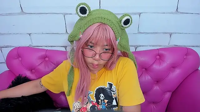 SafiroAgataaa online show from 09/17/25, 08:33