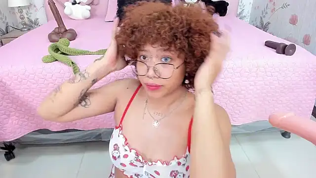 SafiroAgataaa online show from 03/04/26, 01:46