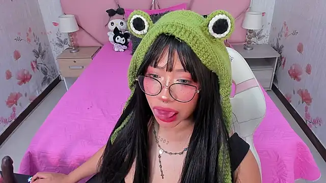 SafiroAgataaa online show from 10/26/25, 08:26