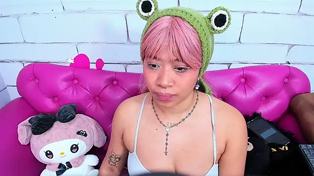 SafiroAgataaa online show from 10/03/25, 07:04