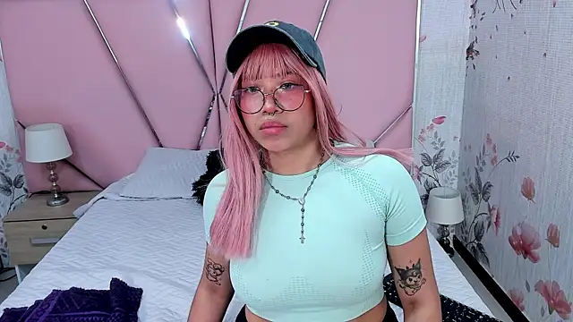 SafiroAgataaa online show from 09/22/25, 09:43