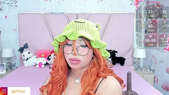 Snapshot of SafiroAgataaa chatting on 06/18/26, 09:14 SafiroAgataaa online show from 06/18/26, 09:14