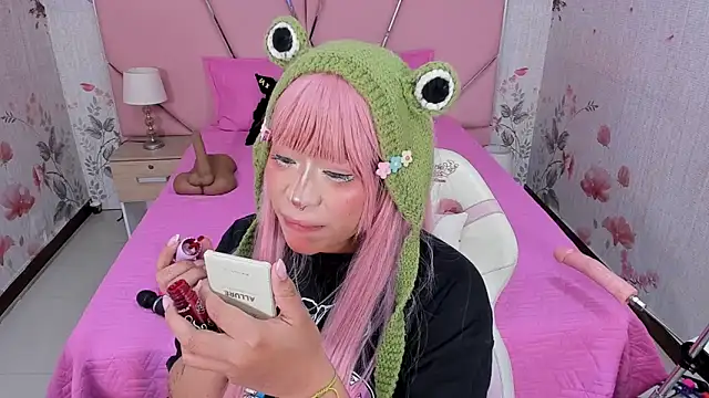 SafiroAgataaa online show from 12/18/25, 03:11