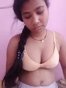 Snapshot of Vaani_Cutie chatting on 06/19/26, 07:36 Vaani Cutie online show from 06/19/26, 07:36