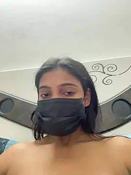 Snapshot of HeerStd chatting on 02/06/26, 05:14 HeerStd online show from 02/06/26, 05:14