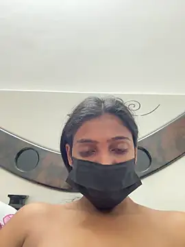 Snapshot of HeerStd chatting on 02/16/26, 06:34 HeerStd online show from 02/16/26, 06:34