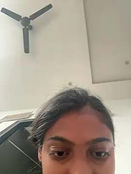 Snapshot of HeerStd chatting on 03/01/26, 03:06 HeerStd online show from 03/01/26, 03:06