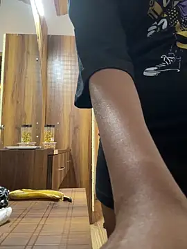 HeerStd online show from 04/12/26, 01:47