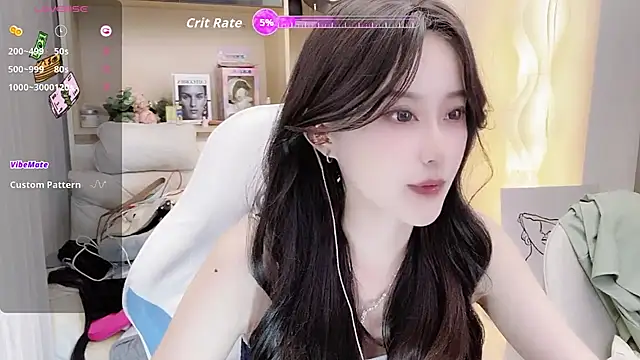 Naiyi-babe online show from 10/17/25, 03:58