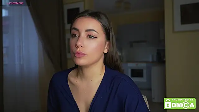 KateCarrey online show from 11/13/25, 06:17