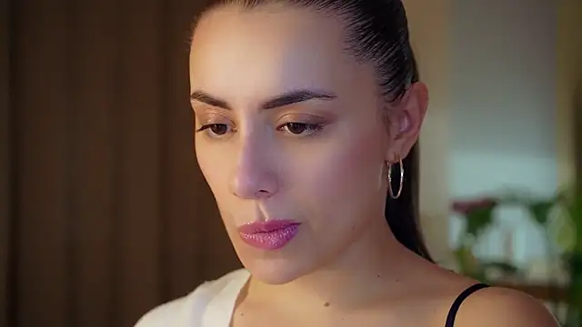 Snapshot of KateCarrey chatting on 02/25/26, 03:01 KateCarrey online show from 02/25/26, 03:01