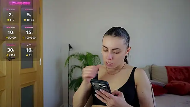 KateCarrey online show from 04/13/26, 03:05