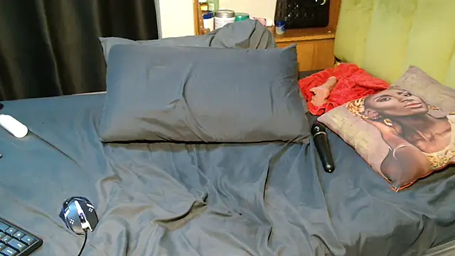 Keishaa-77 online show from 10/25/25, 09:15