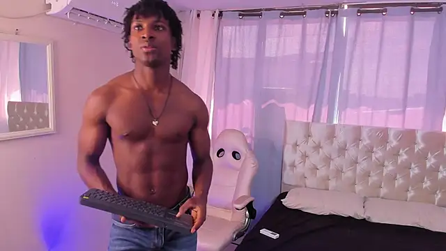 tau montes online show from 11/07/25, 02:32