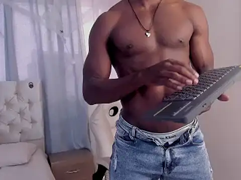 tau montes online show from 10/21/25, 03:44