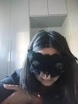 Snapshot of caldaevogliosa81 chatting on 10/27/25, 10:16 caldaevogliosa81 online show from 10/27/25, 10:16