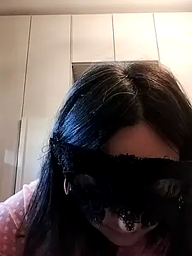 Snapshot of caldaevogliosa81 chatting on 10/06/25, 09:10 caldaevogliosa81 online show from 10/06/25, 09:10