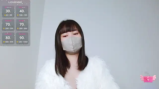 Snapshot of Zinzin_chan chatting on 03/11/26, 08:03 Zinzin chan online show from 03/11/26, 08:03