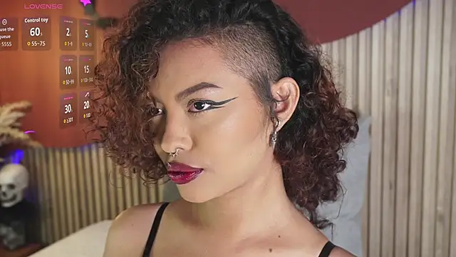 Snapshot of Nina_Kinky chatting on 10/03/25, 12:50 Nina Kinky online show from 10/03/25, 12:50