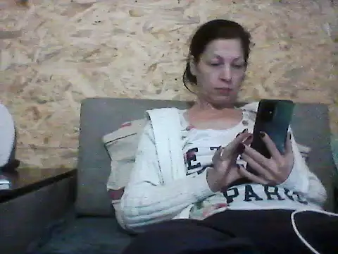 Snapshot of Milana38 chatting on 11/29/25, 08:09 Milana38 online show from 11/29/25, 08:09