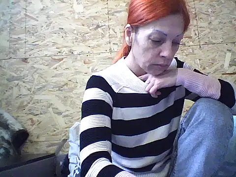 Snapshot of Milana38 chatting on 09/25/25, 12:22 Milana38 online show from 09/25/25, 12:22
