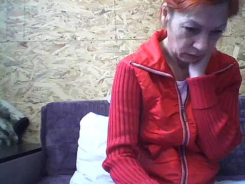 Snapshot of Milana38 chatting on 10/06/25, 08:04 Milana38 online show from 10/06/25, 08:04